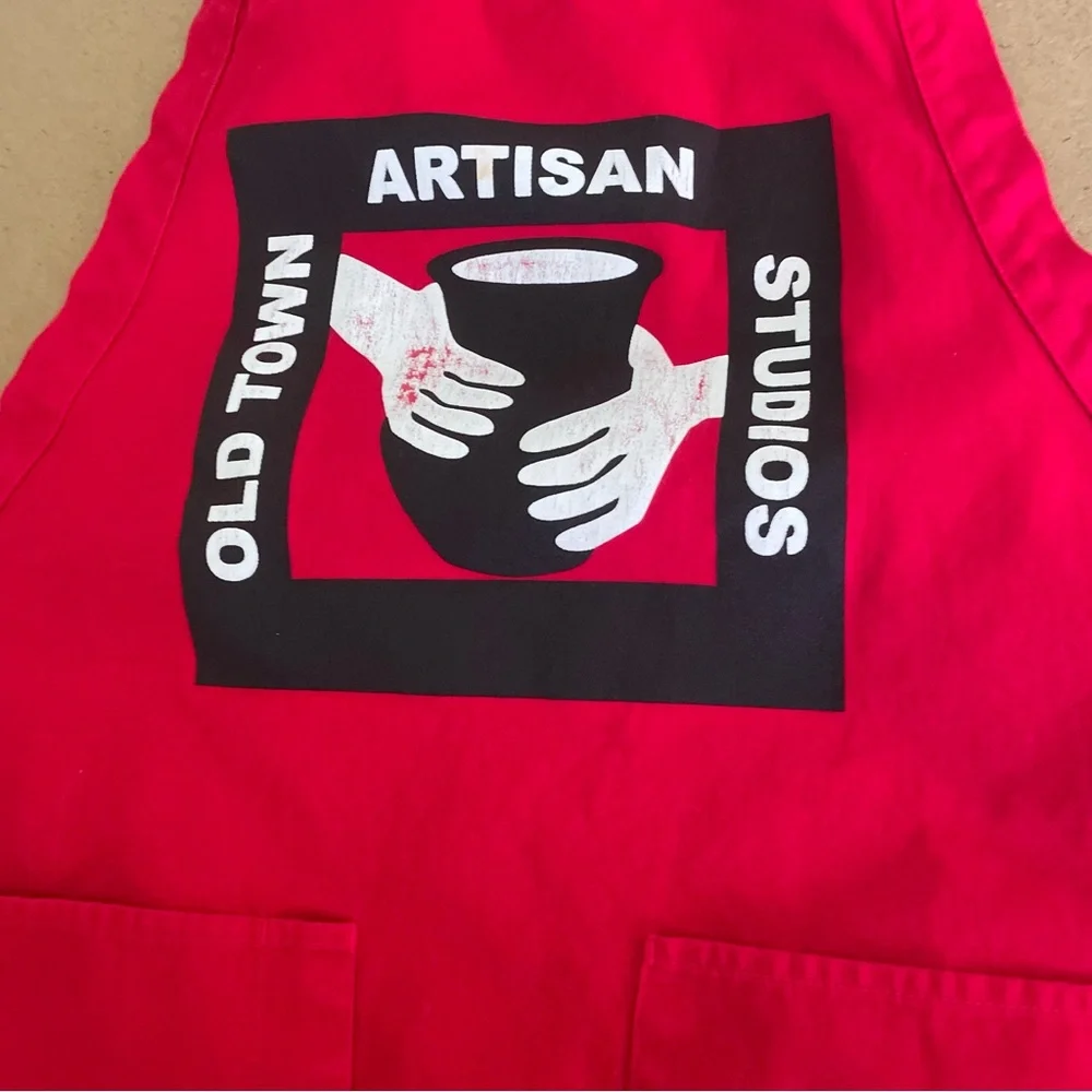 Red Artisan Old Town Art Studios Apron with Pockets